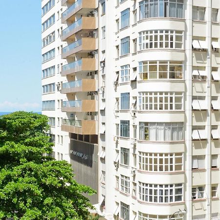 Vista Lateral Mar Copacabana Rio de Janeiro Bagian luar foto