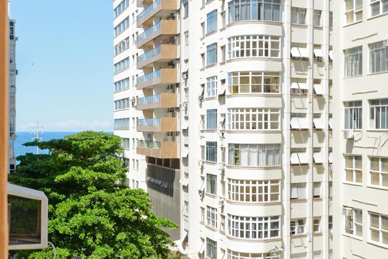 Vista Lateral Mar Copacabana Rio de Janeiro Bagian luar foto